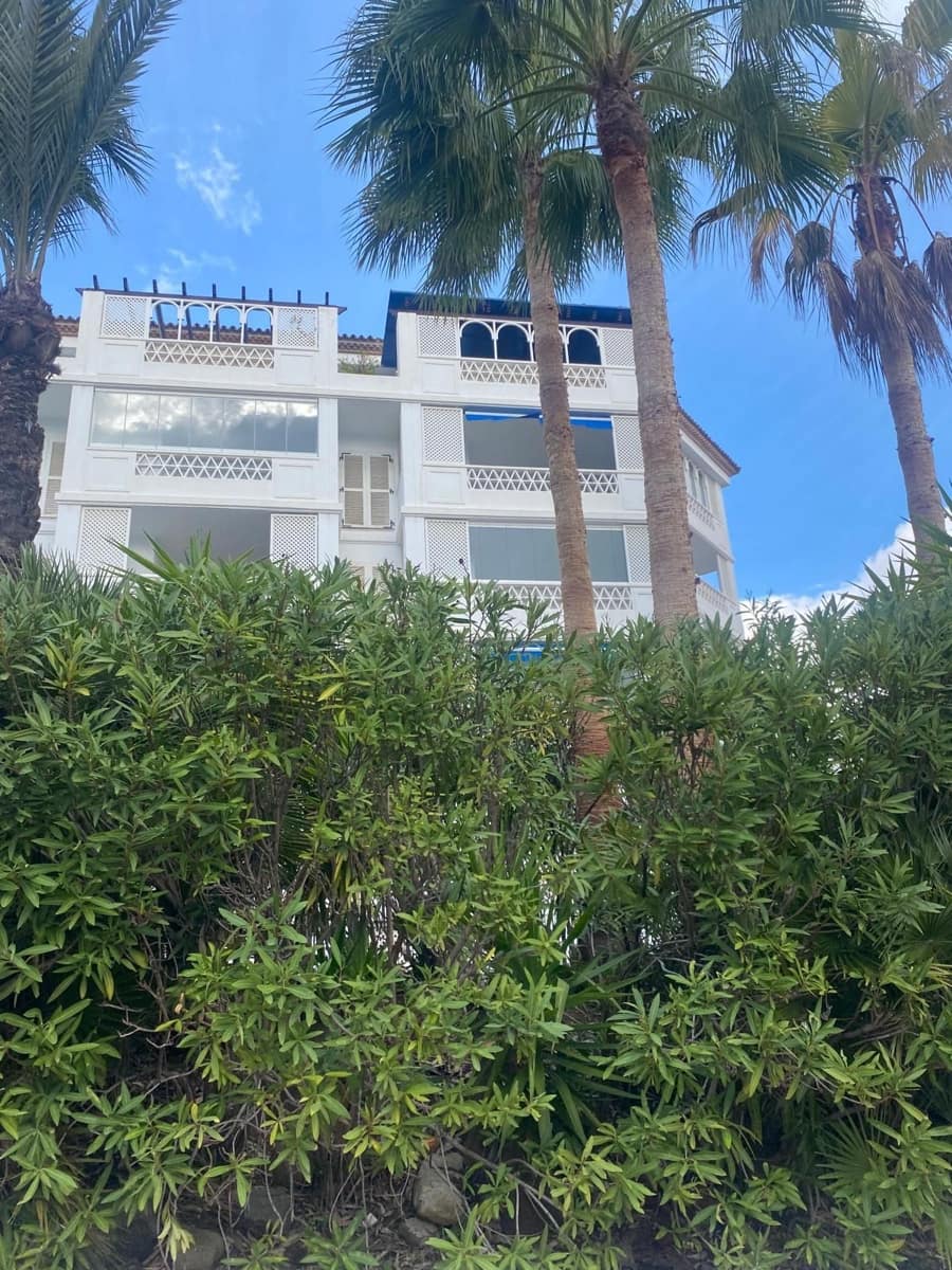 2 slaapkamer Appartement te koop in Puerto Banus - € 1.190.000 (Ref: 9561518)