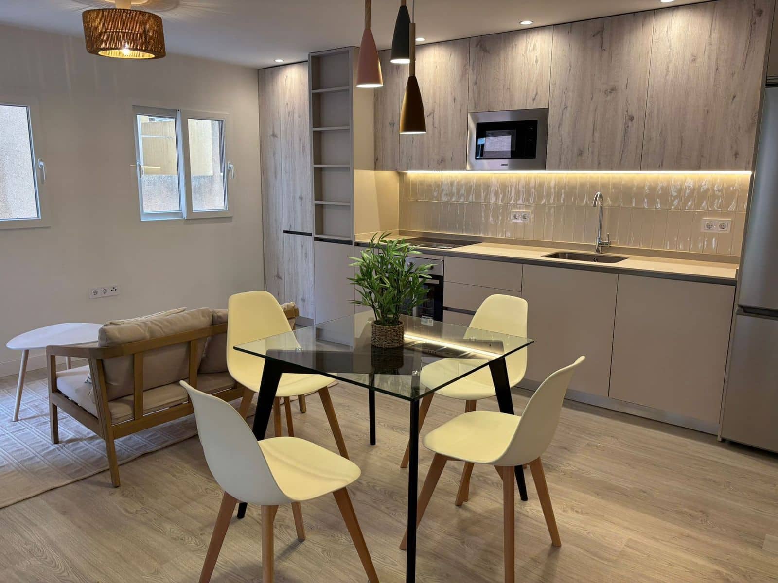 3 soveværelse Lejlighed til salg i Malaga by - € 320.000 (Ref: 9561519)