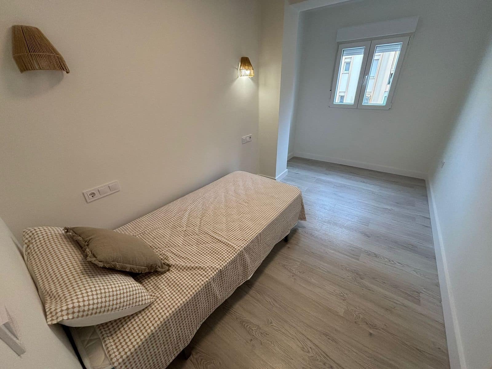 3 soveværelse Lejlighed til salg i Malaga by - € 320.000 (Ref: 9561519)