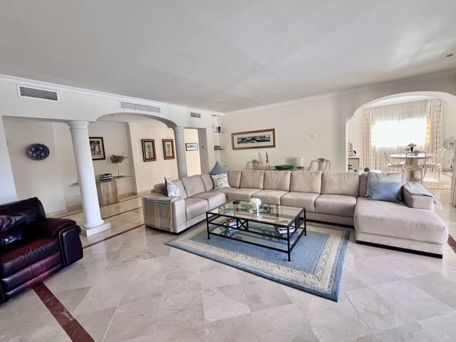 3 Zimmer Villa zu verkaufen in El Paraiso, Estepona - 1.580.000 € (Ref: 9561520)