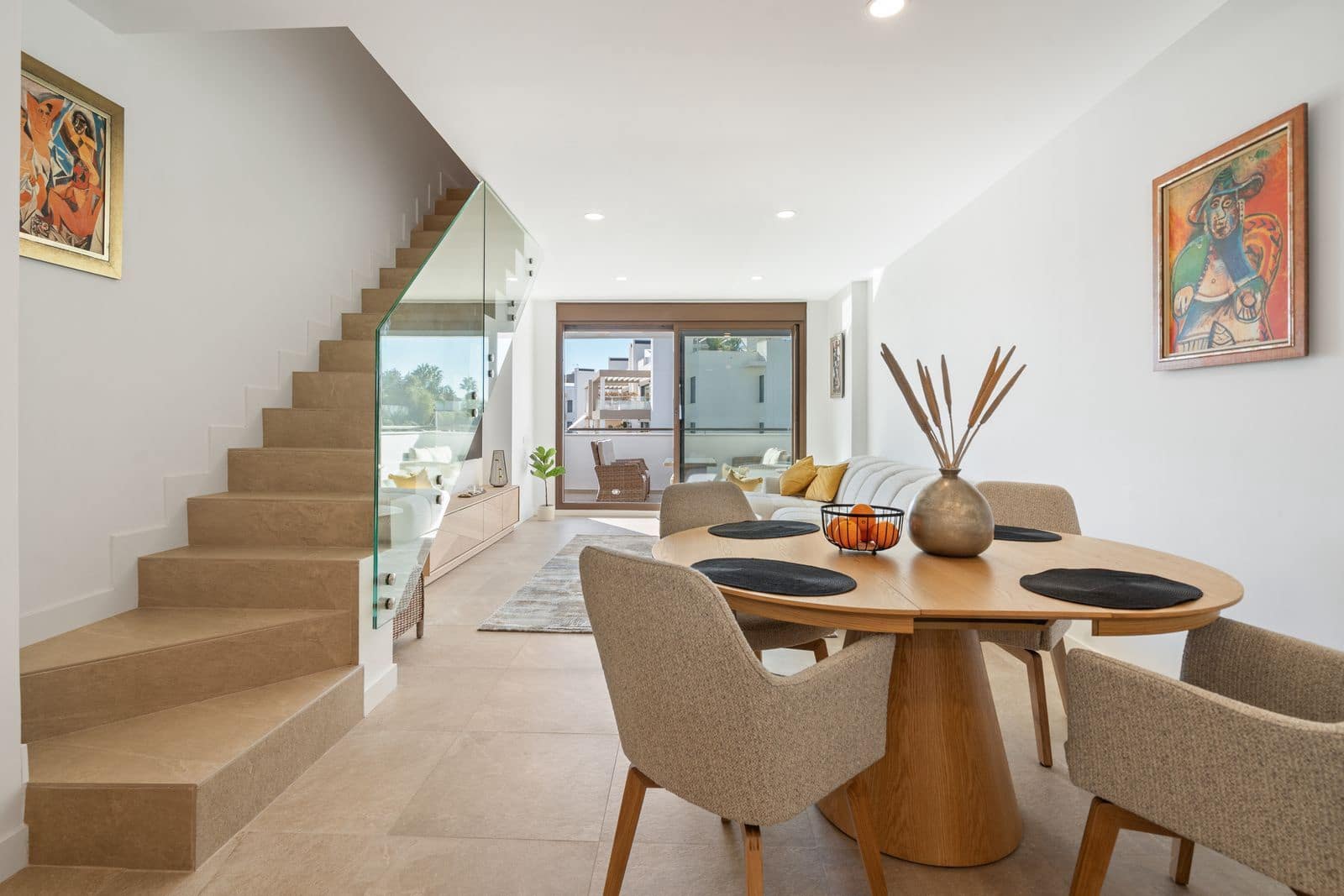 3 sovrum Takvåning till salu i Estepona - 899 000 € (Ref: 9561525)