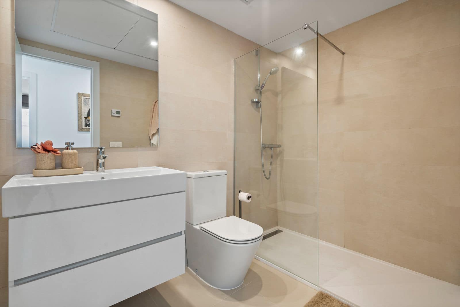 3 sovrum Takvåning till salu i Estepona - 899 000 € (Ref: 9561525)