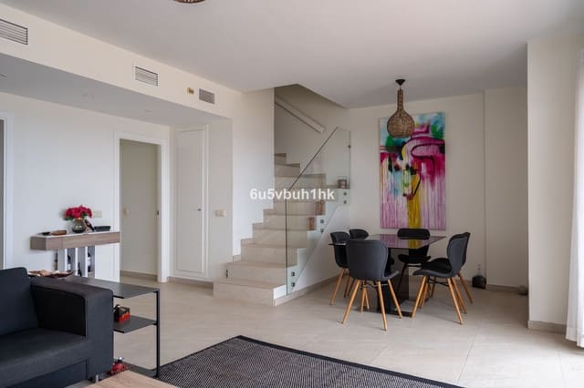 2 makuuhuone Kattohuoneisto myytävänä paikassa Mijas Costa, Mijas - 435 000 € (Ref: 9561539)