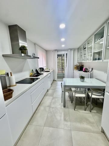 Ático de 4 habitaciones en Guadalmina Baja, Marbella en venta - 1.140.000 € (Ref: 9561541)