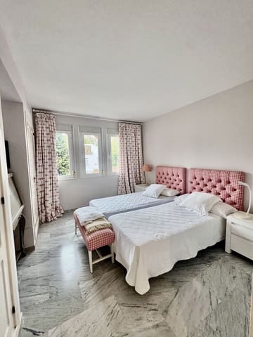 Ático de 4 habitaciones en Guadalmina Baja, Marbella en venta - 1.140.000 € (Ref: 9561541)