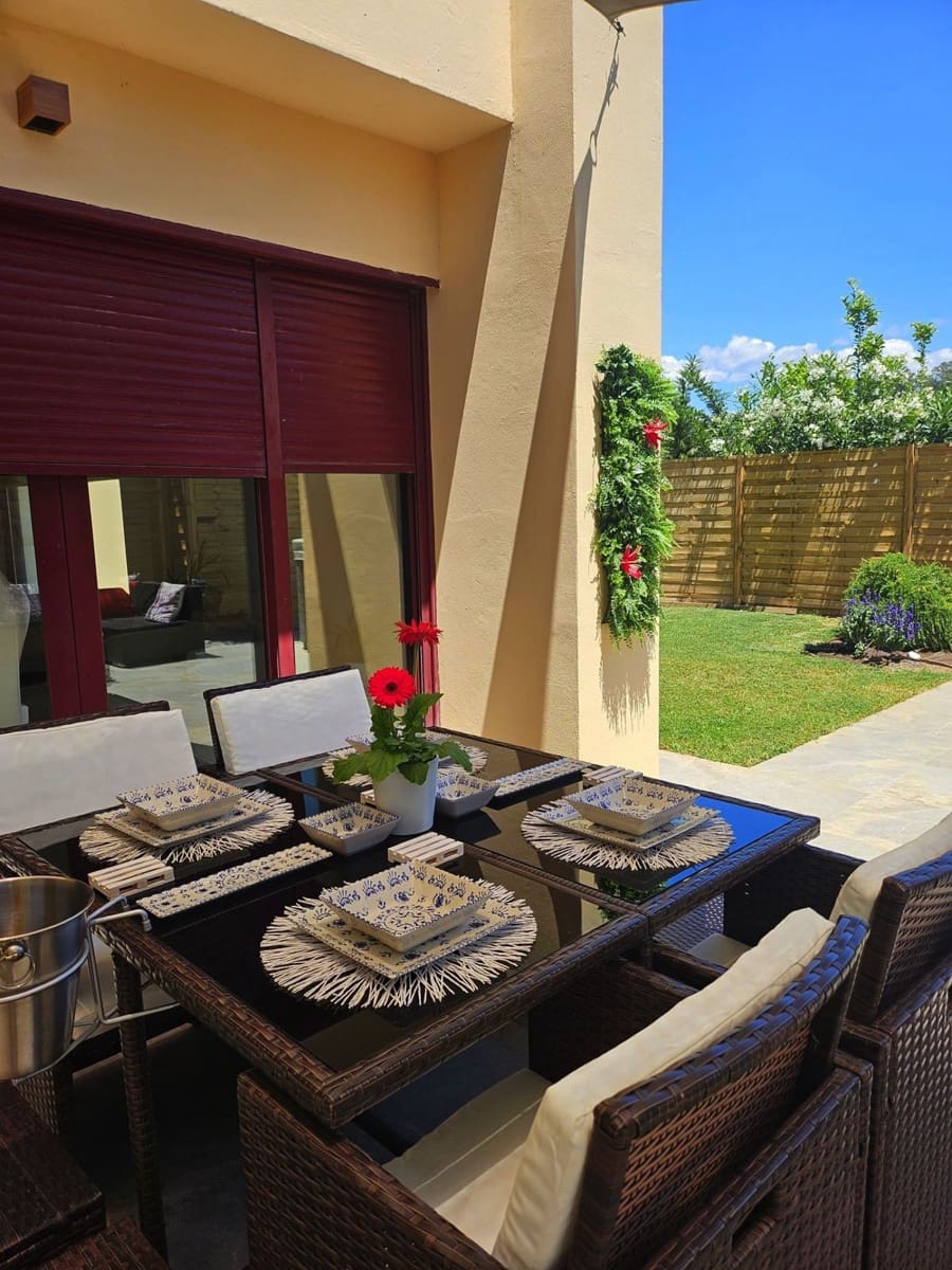 3 slaapkamer Villa te koop in Benahavis - € 590.000 (Ref: 9564869)