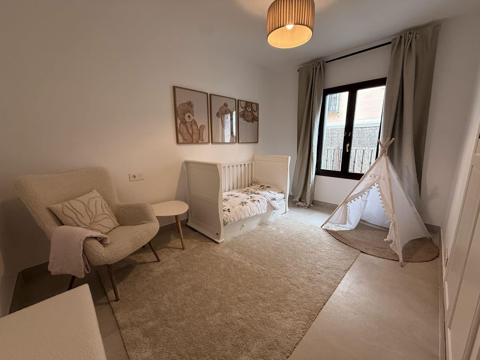 4 soveværelse Byhus til salg i Estepona - € 845.000 (Ref: 9564873)