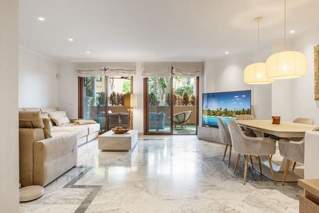 2 makuuhuone Huoneisto myytävänä paikassa Golden Mile, Marbella - 950 000 € (Ref: 9564876)