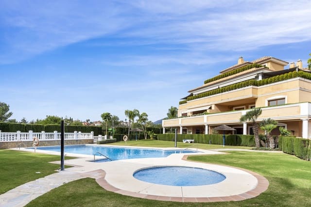 2 makuuhuone Huoneisto myytävänä paikassa Golden Mile, Marbella - 950 000 € (Ref: 9564876)