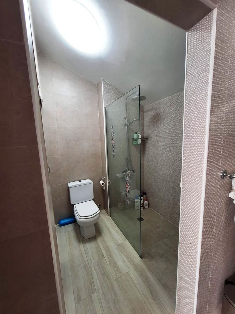 4 soveværelse Penthouse til salg i La Duquesa / Puerto de la Duquesa - € 410.000 (Ref: 9564878)