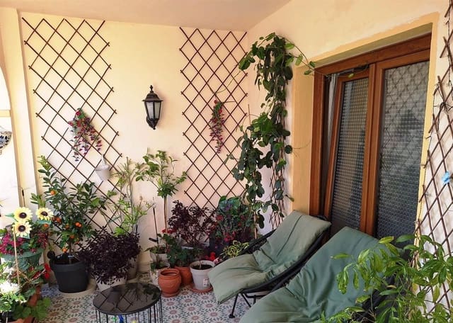 4 soveværelse Penthouse til salg i La Duquesa / Puerto de la Duquesa, Manilva - € 410.000 (Ref: 9564878)