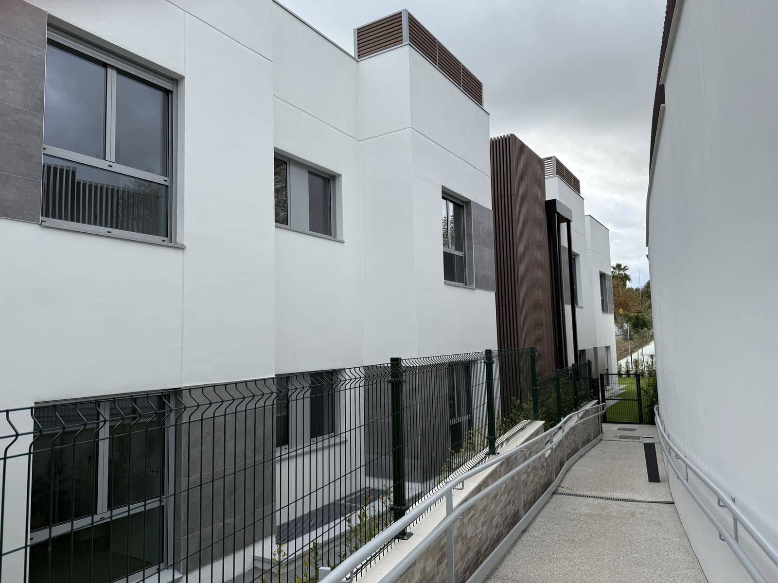 Apartamento de 4 habitaciones en Marbella en venta - 1.470.000 € (Ref: 9564881)