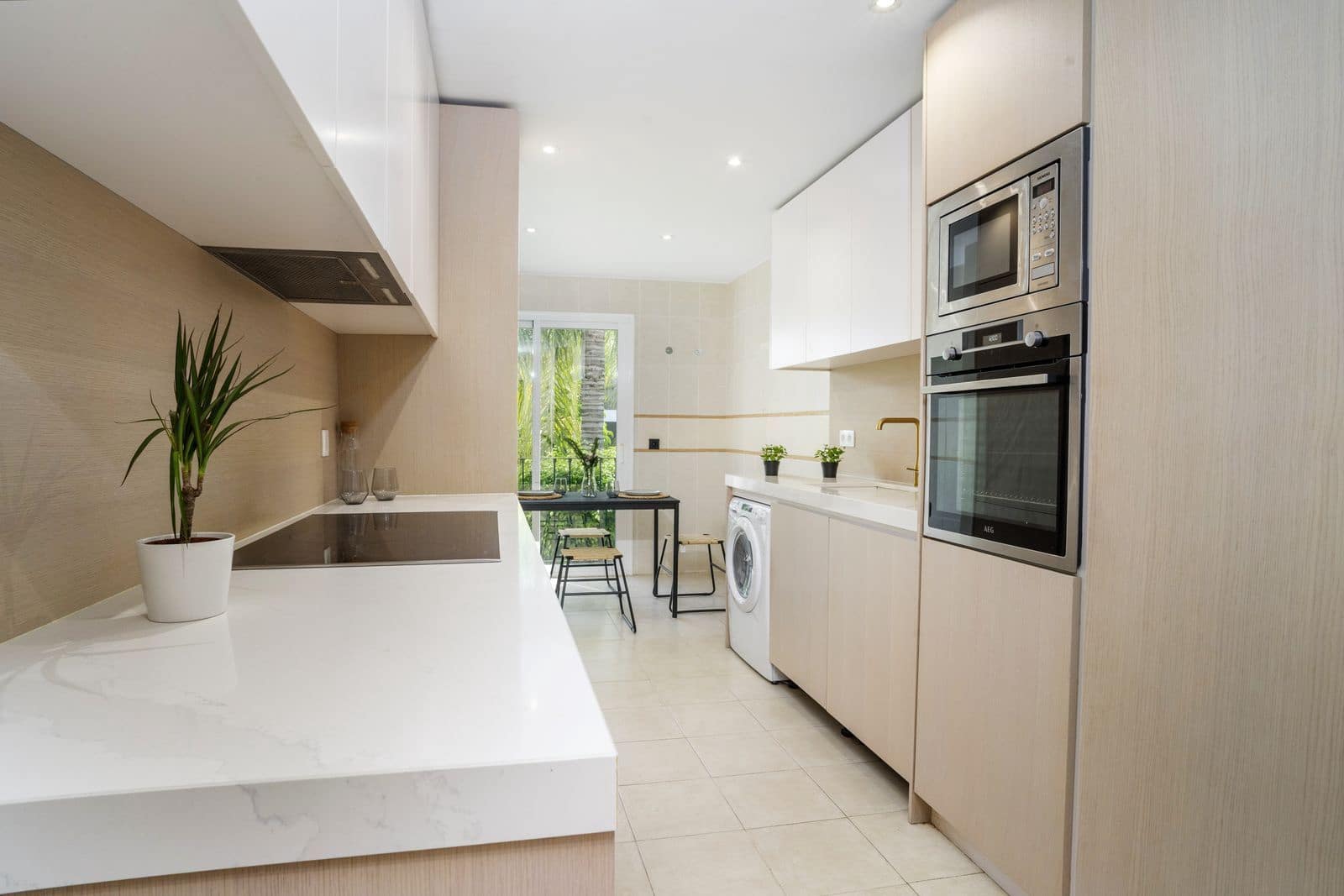 Apartamento de 3 habitaciones en Marbella en venta - 1.020.000 € (Ref: 9564887)