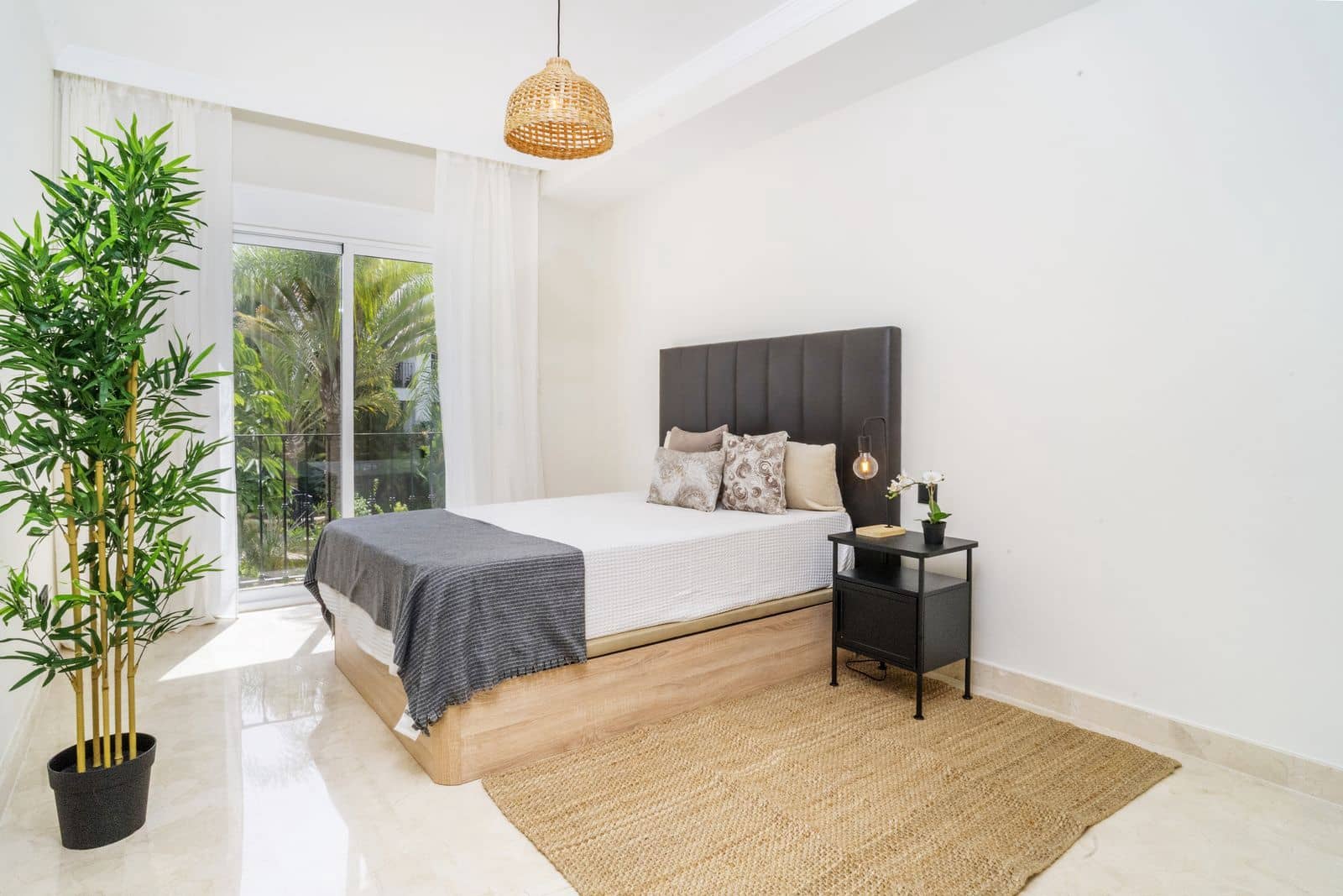 Apartamento de 3 habitaciones en Marbella en venta - 1.020.000 € (Ref: 9564887)