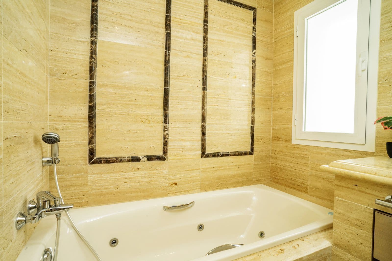 Apartamento de 3 habitaciones en Marbella en venta - 1.020.000 € (Ref: 9564887)