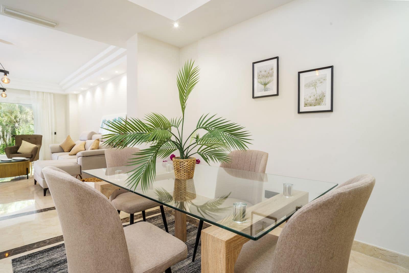 Apartamento de 3 habitaciones en Marbella en venta - 1.020.000 € (Ref: 9564887)