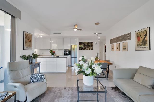 3 soveværelse Lejlighed til salg i Cancelada, Estepona - € 569.900 (Ref: 9568365)