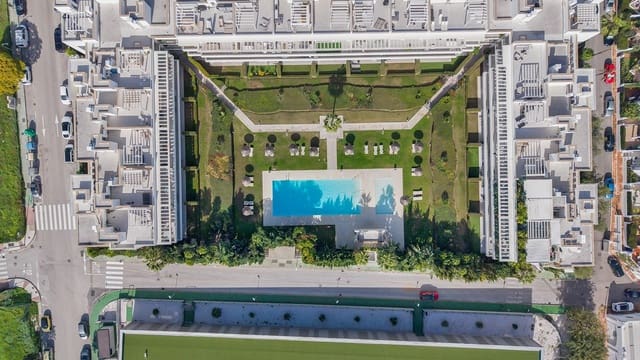 3 soveværelse Lejlighed til salg i Cancelada, Estepona - € 569.900 (Ref: 9568365)