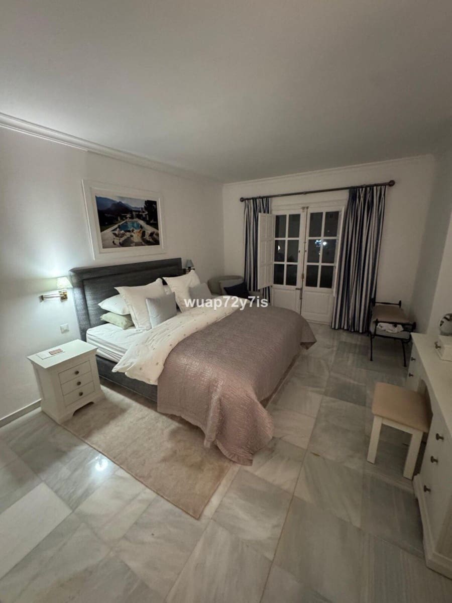 2 slaapkamer Appartement te koop in Atalaya-Isdabe - € 637.000 (Ref: 9568367)