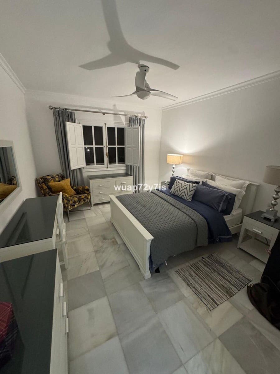 2 slaapkamer Appartement te koop in Atalaya-Isdabe - € 637.000 (Ref: 9568367)