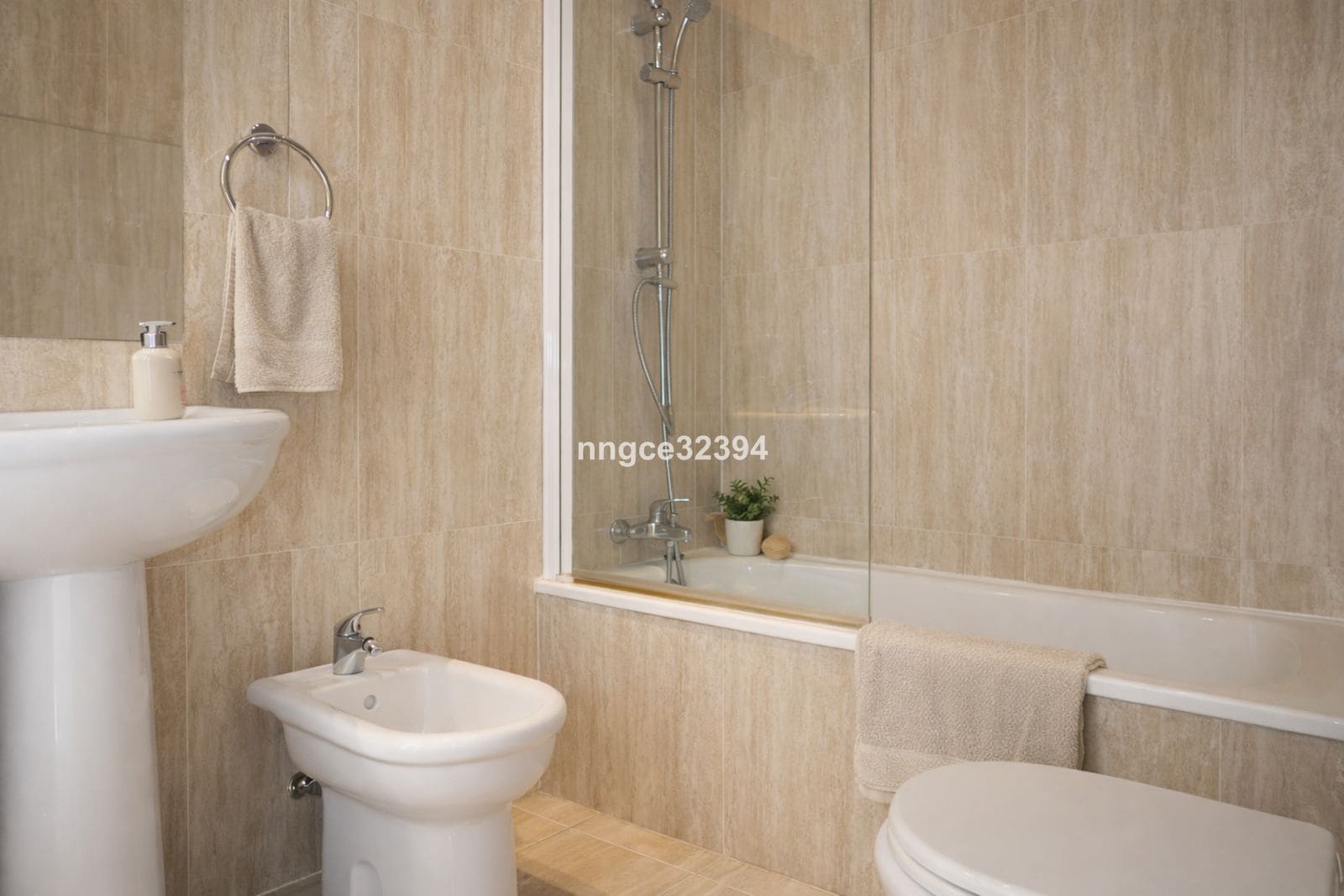 4 soveværelse Semi-Rækkehus til salg i Manilva - € 549.900 (Ref: 9568369)