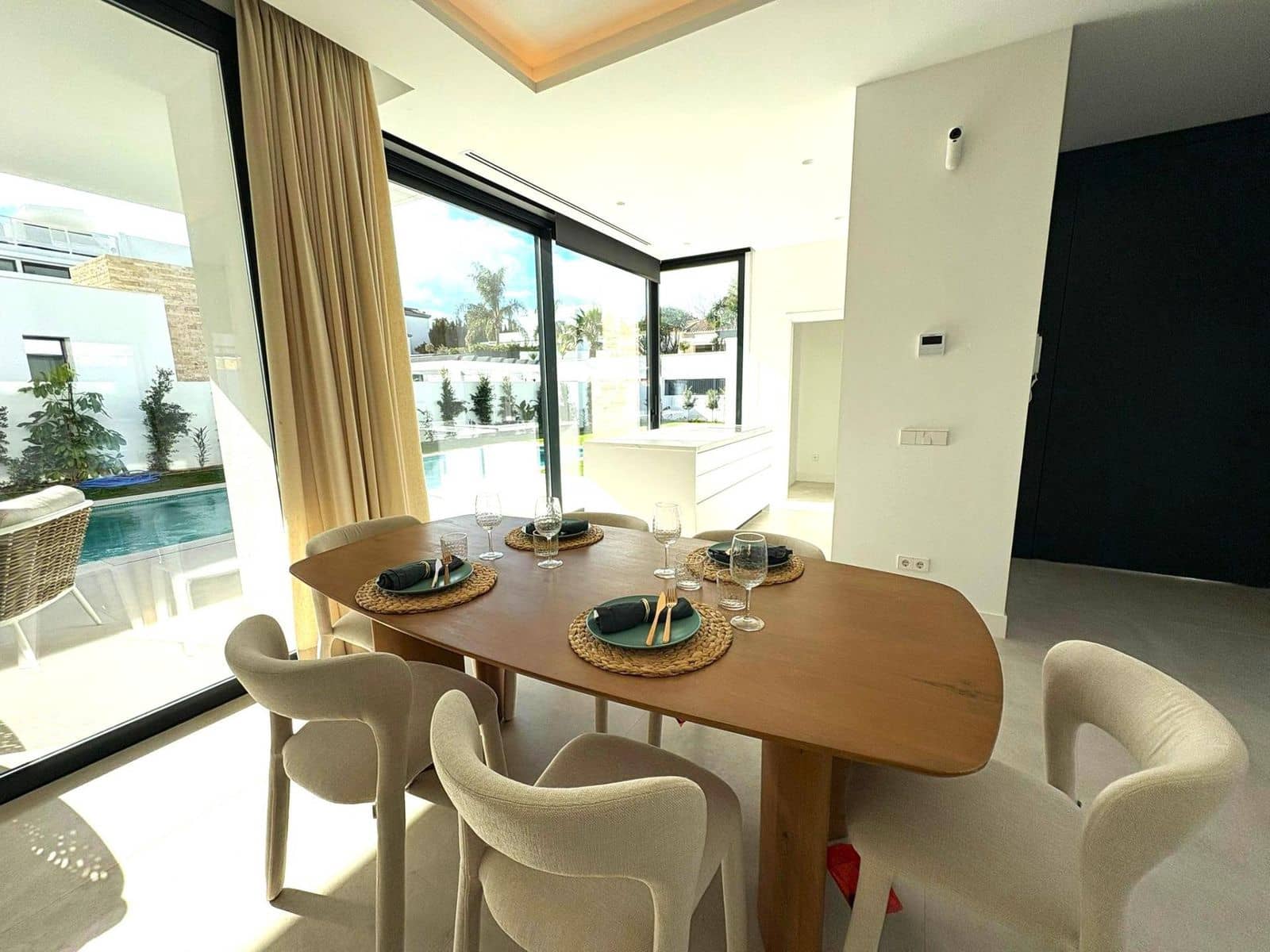 6 Zimmer Villa zu verkaufen in Atalaya-Isdabe - 1.950.000 € (Ref: 9568370)