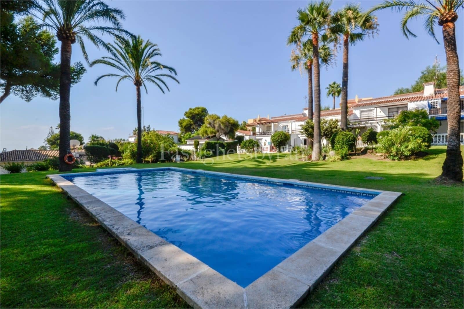 Casa de 2 habitaciones en Nueva Andalucia en venta - 449.000 € (Ref: 9568373)