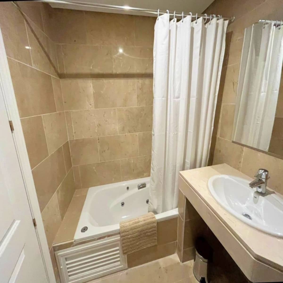 2 chambre Appartement à vendre à La Duquesa / Puerto de la Duquesa - 319 000 € (Ref: 9568374)