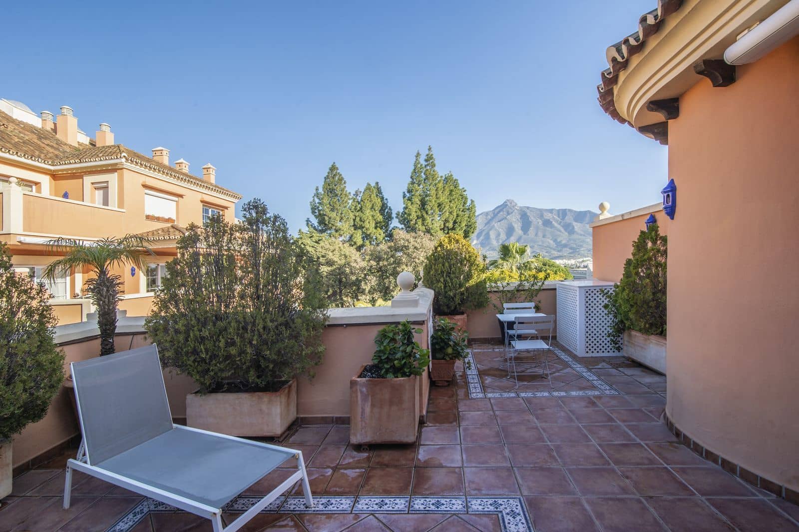 3 soveværelse Lejlighed til salg i Nueva Andalucia - € 775.000 (Ref: 9568379)