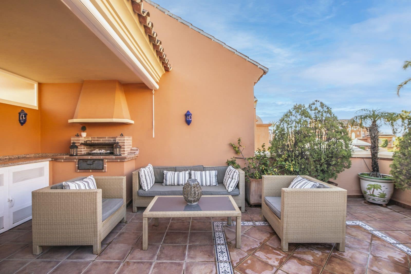 3 soveværelse Lejlighed til salg i Nueva Andalucia - € 775.000 (Ref: 9568379)