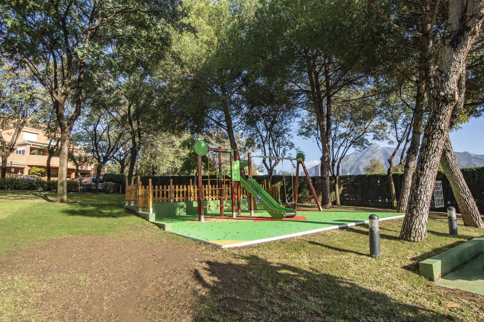 3 soveværelse Lejlighed til salg i Nueva Andalucia - € 775.000 (Ref: 9568379)