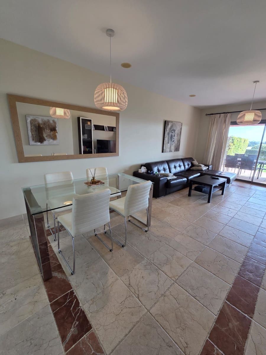 2 bedroom Apartment for sale in Estepona - € 465,000 (Ref: 9568380)