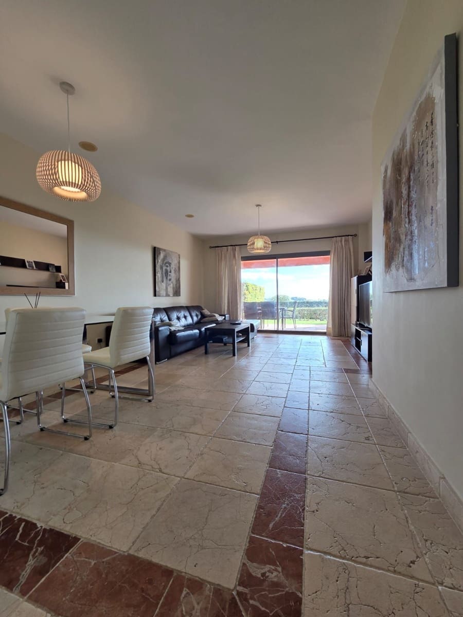 2 bedroom Apartment for sale in Estepona - € 465,000 (Ref: 9568380)