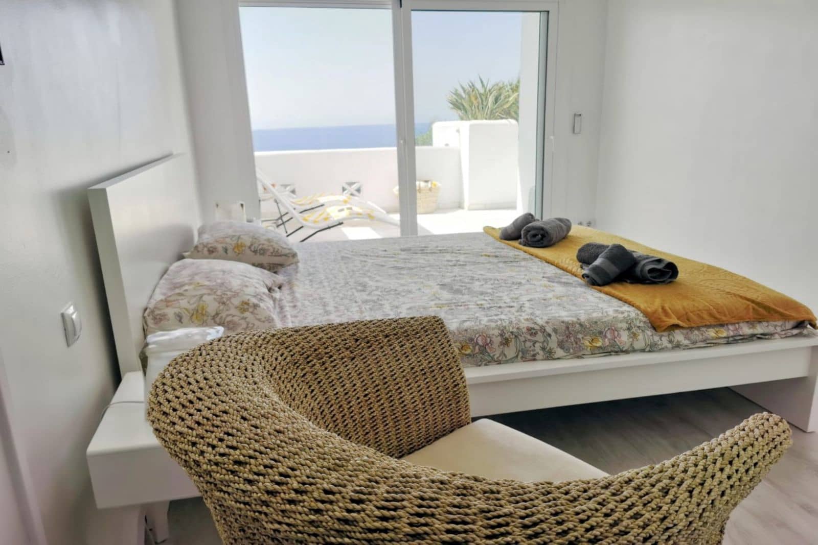 Apartamento de 3 habitaciones en La Mairena en venta - 419.000 € (Ref: 9568381)