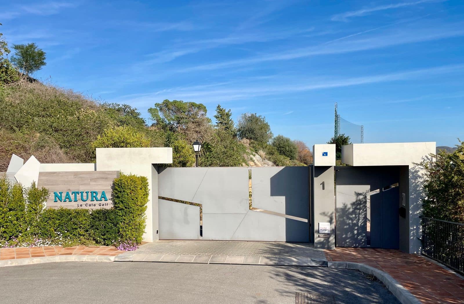 Casa de 3 habitaciones en La Cala Golf en venta - 710.000 € (Ref: 9568382)