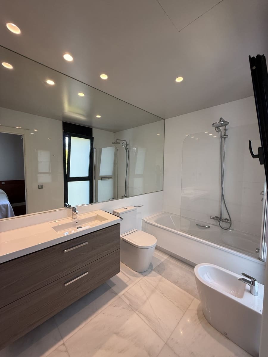 5 soveværelse Villa til salg i Marbesa - € 2.600.000 (Ref: 9568384)