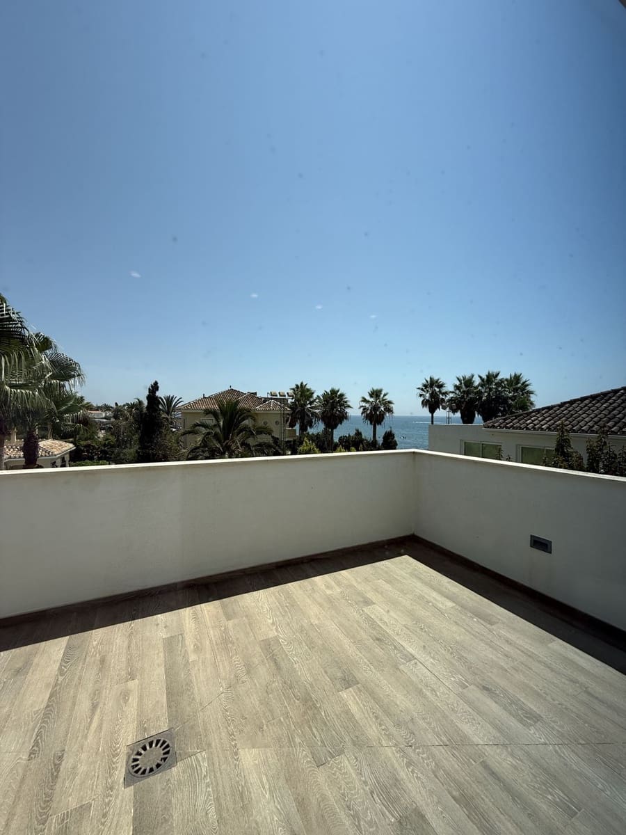 5 soveværelse Villa til salg i Marbesa - € 2.600.000 (Ref: 9568384)