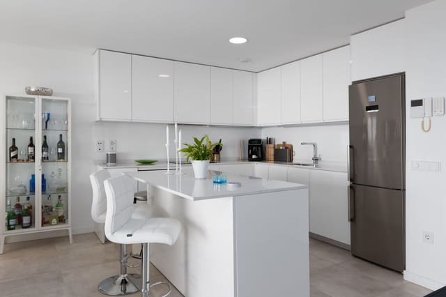 2 sovrum Takvåning till salu i Estepona - 875 000 € (Ref: 9568389)