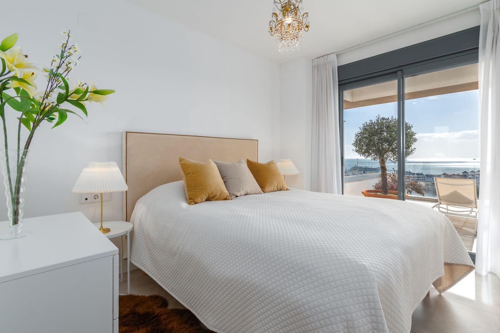 2 sovrum Takvåning till salu i Estepona - 875 000 € (Ref: 9568389)