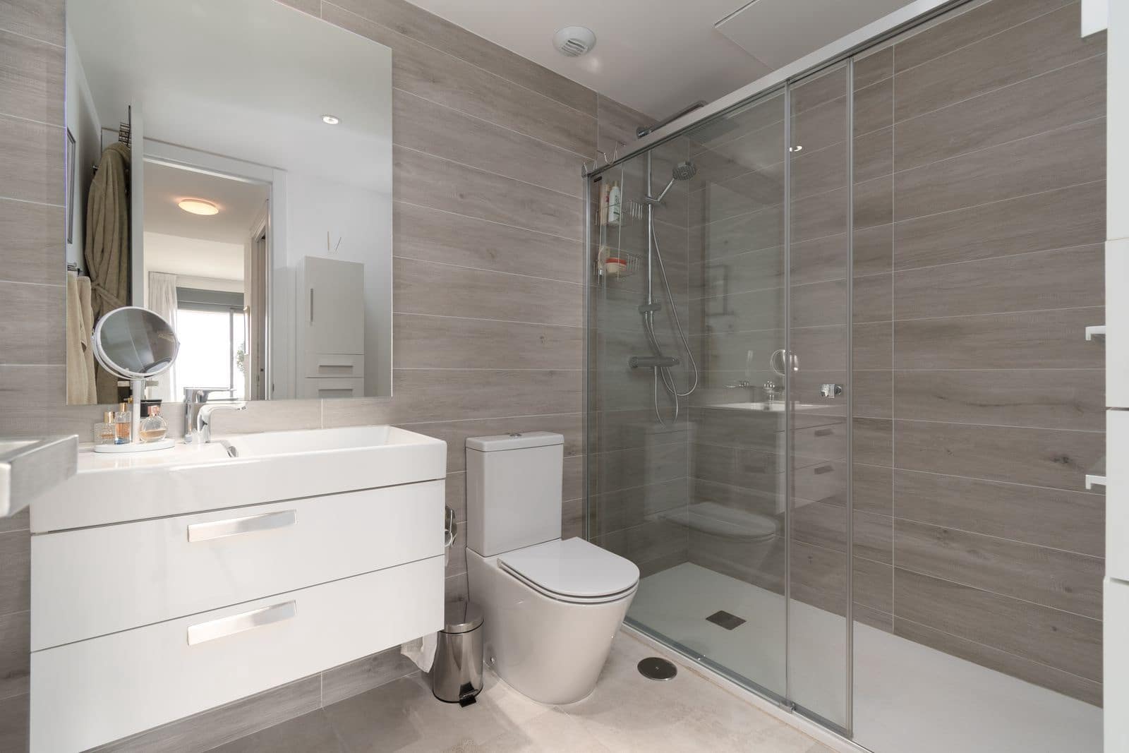 2 sovrum Takvåning till salu i Estepona - 875 000 € (Ref: 9568389)