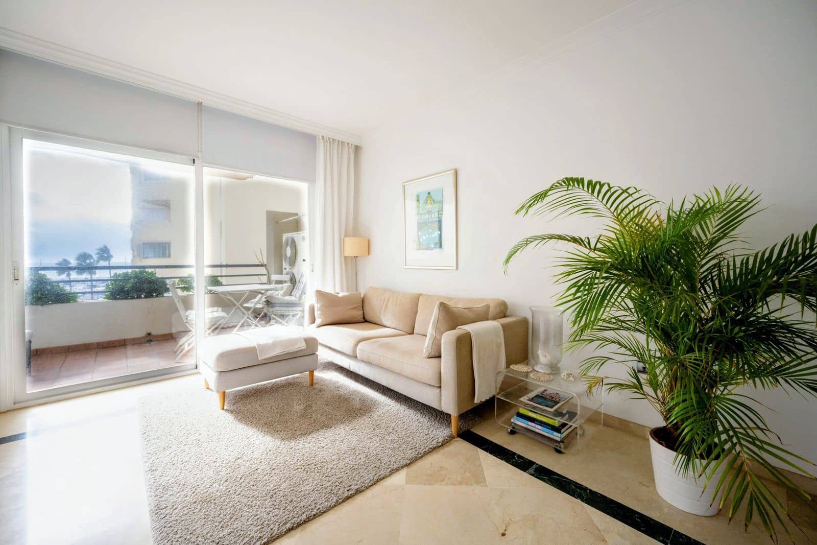 4 bedroom Apartment for sale in Marbella - € 799,000 (Ref: 9570828)