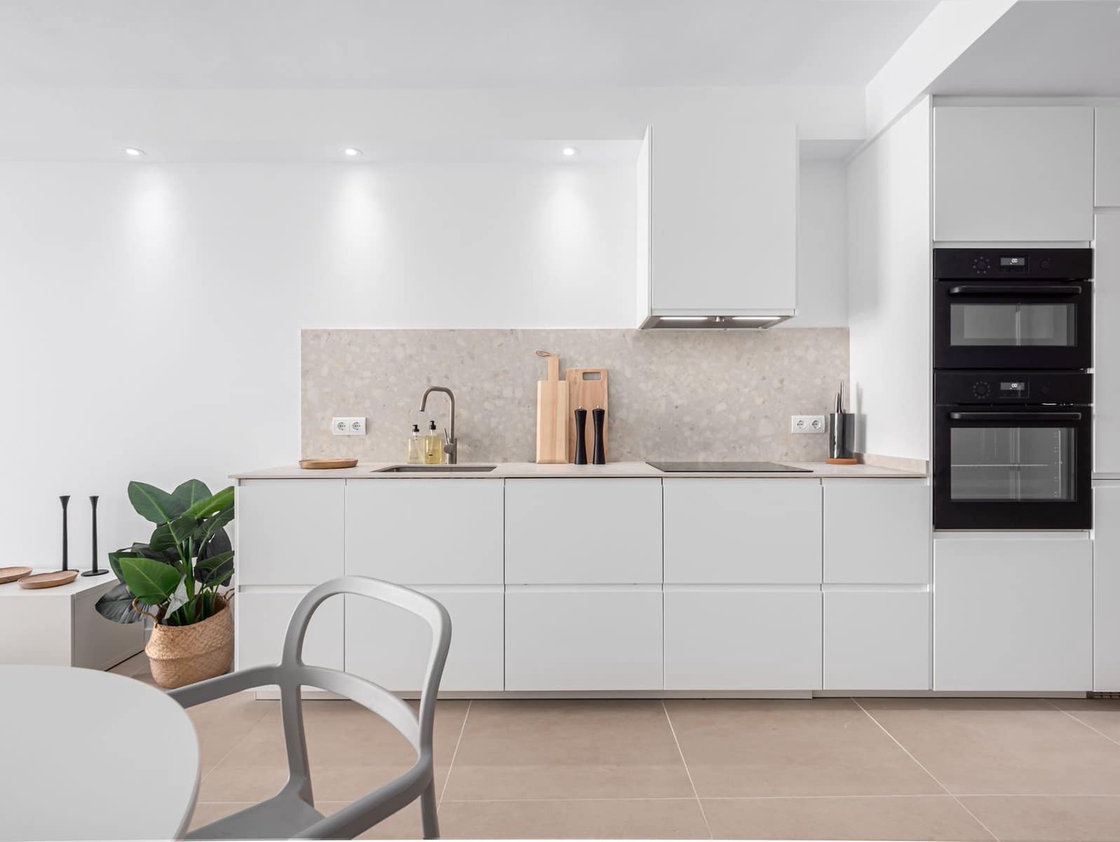 Apartamento de 2 habitaciones en Nueva Andalucia en venta - 540.000 € (Ref: 9570835)