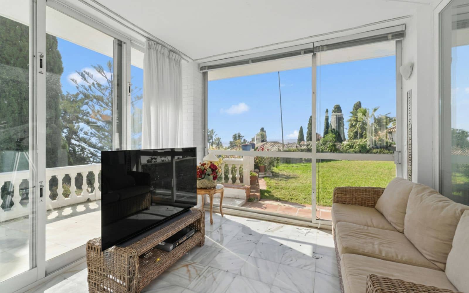 Chalet de 5 habitaciones en Benalmádena en venta - 1.820.000 € (Ref: 9570836)