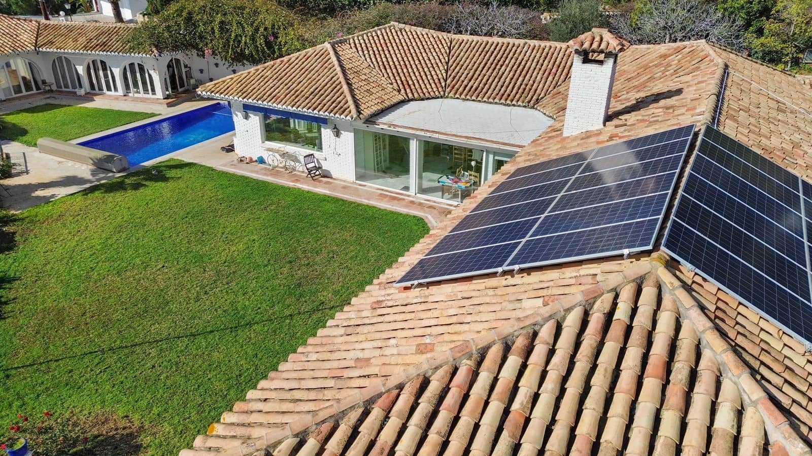 Chalet de 5 habitaciones en Benalmádena en venta - 1.820.000 € (Ref: 9570836)