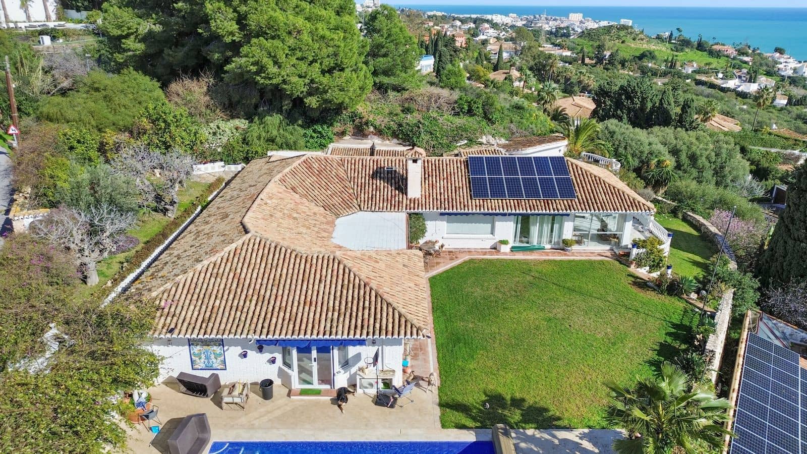 Chalet de 5 habitaciones en Benalmádena en venta - 1.820.000 € (Ref: 9570836)