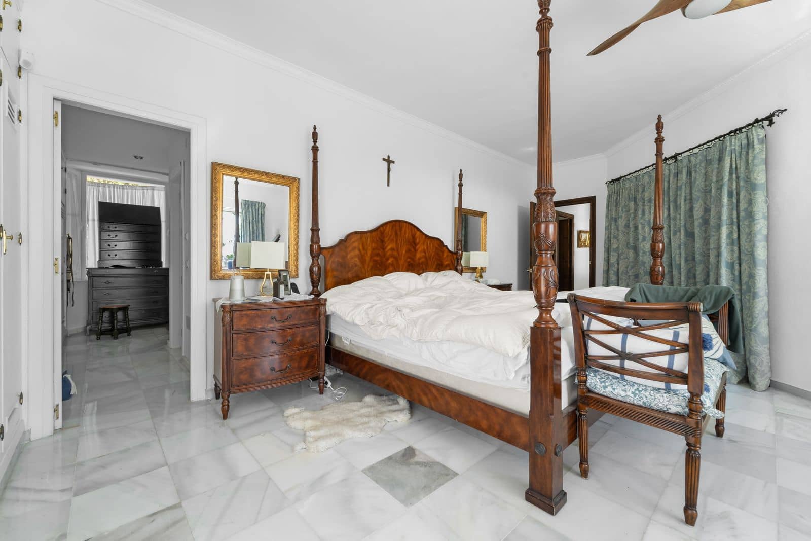 Chalet de 5 habitaciones en Benalmádena en venta - 1.820.000 € (Ref: 9570836)