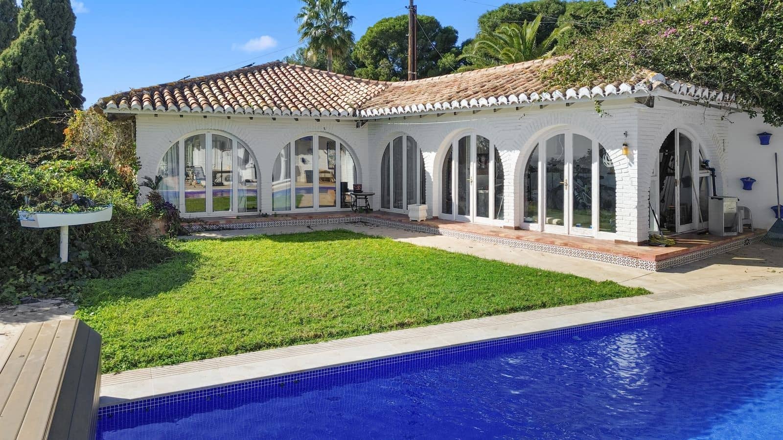 Chalet de 5 habitaciones en Benalmádena en venta - 1.820.000 € (Ref: 9570836)