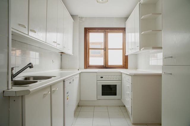 2 soverom Villa til salgs i Guadalmina Alta, Marbella - € 1 700 000 (Ref: 9570838)