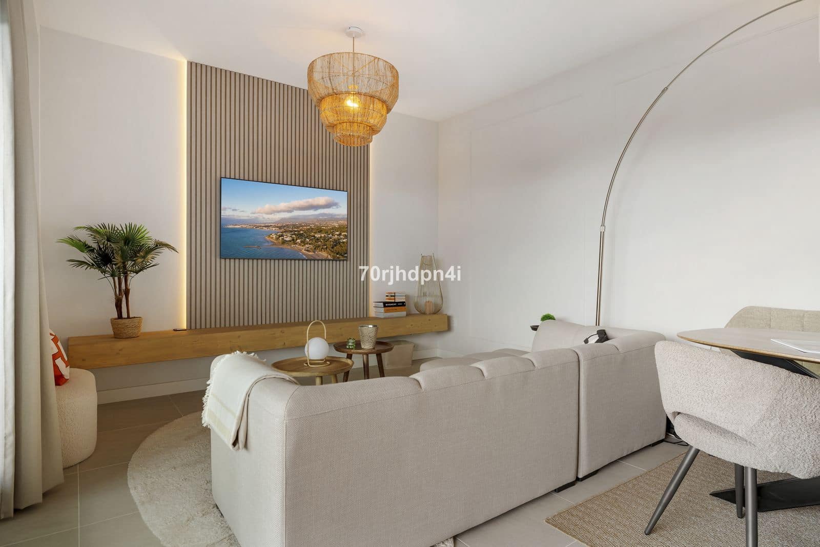 2 bedroom Apartment for sale in Estepona - € 475,000 (Ref: 9570839)