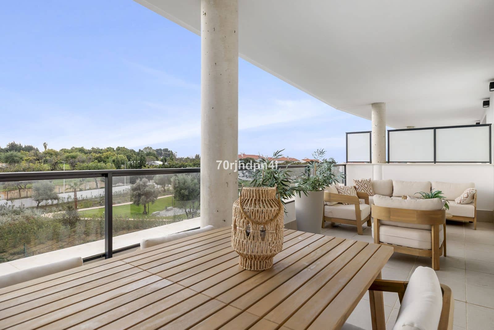 2 bedroom Apartment for sale in Estepona - € 475,000 (Ref: 9570839)